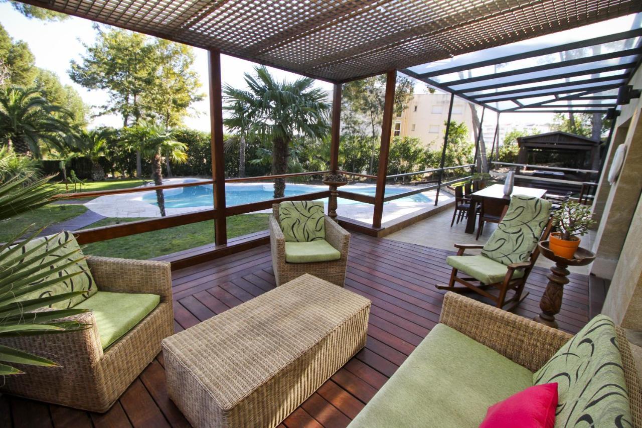 Villa Planet ซาลอว์ ภายนอก รูปภาพ