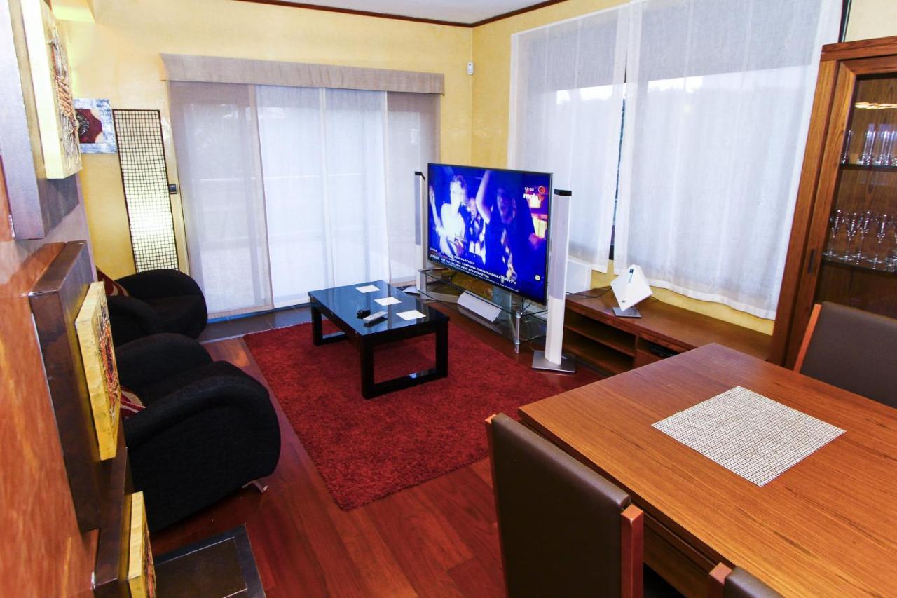 Villa Planet ซาลอว์ ภายนอก รูปภาพ