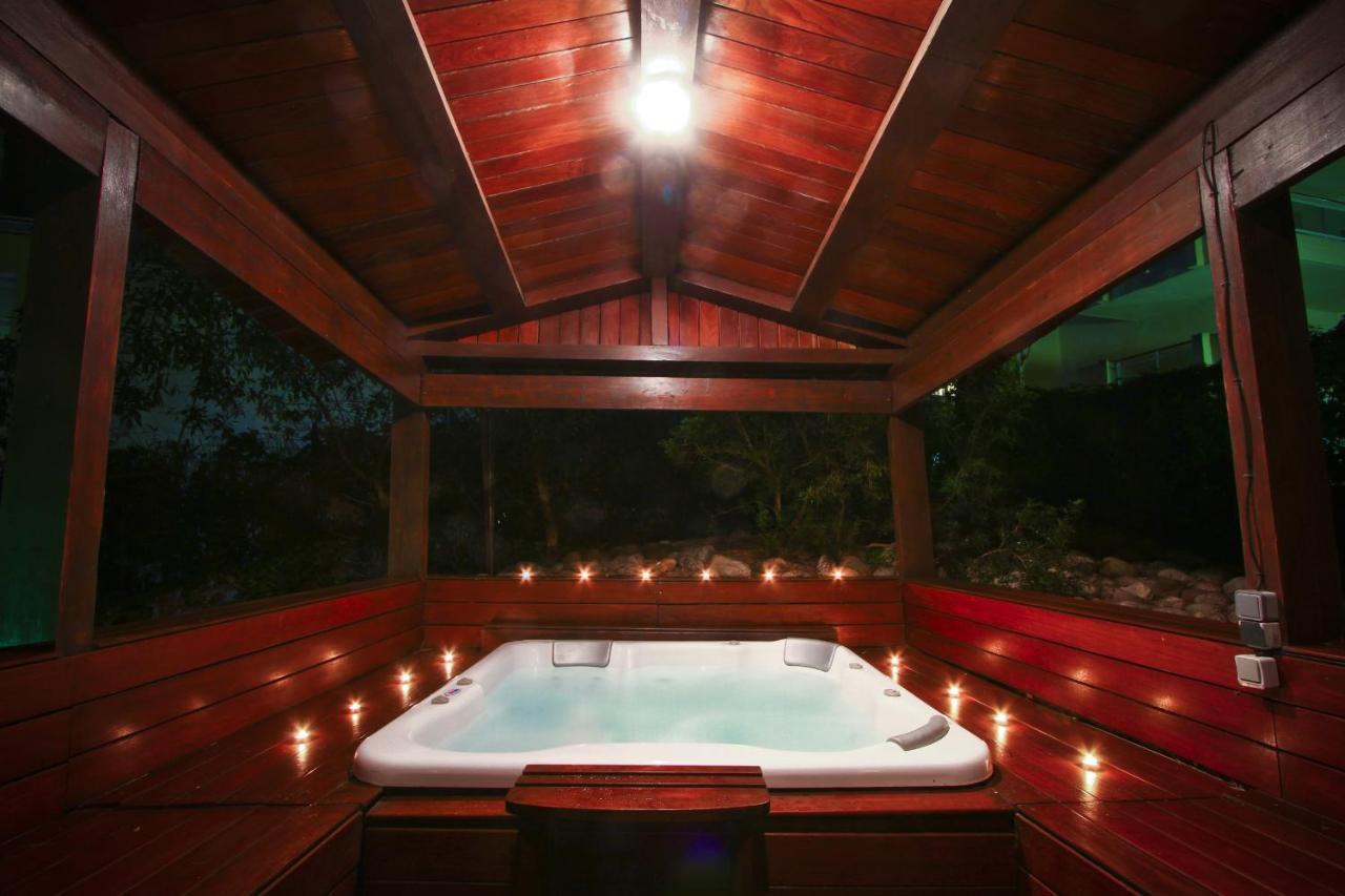 Villa Planet ซาลอว์ ภายนอก รูปภาพ