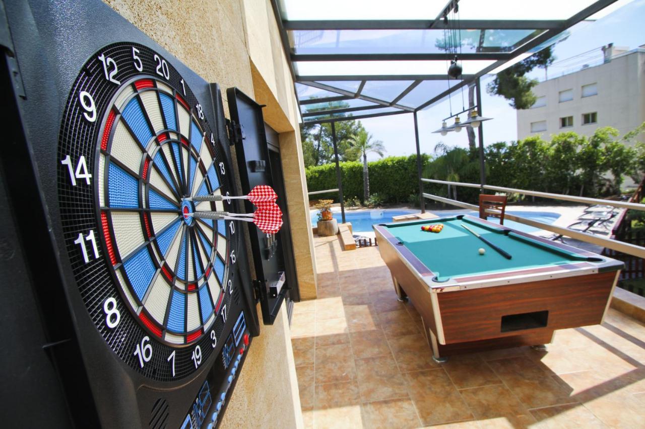 Villa Planet ซาลอว์ ภายนอก รูปภาพ